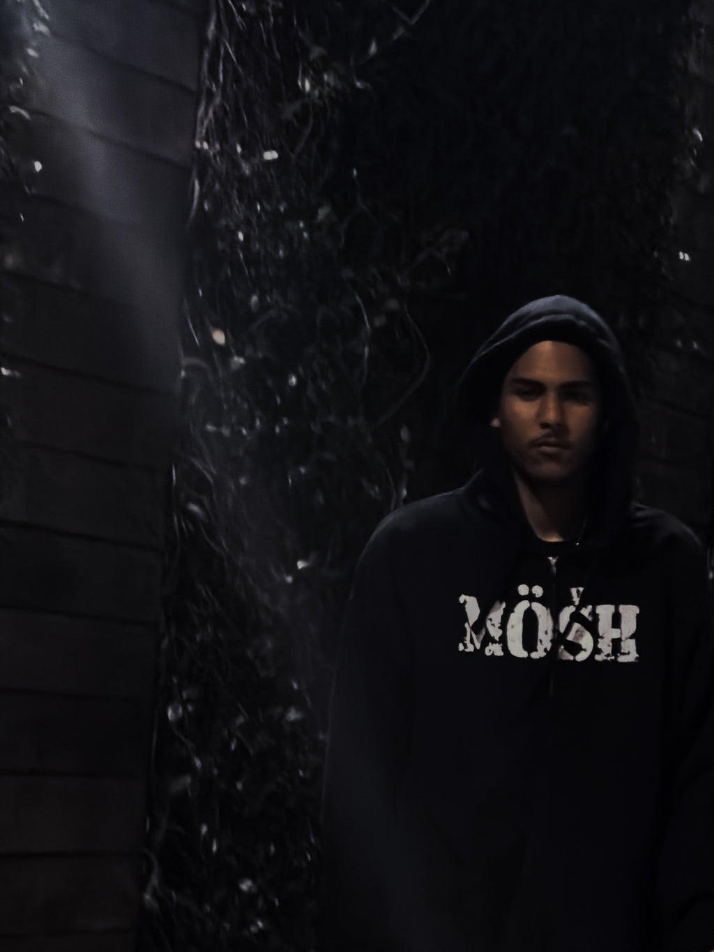 Möšh zip up